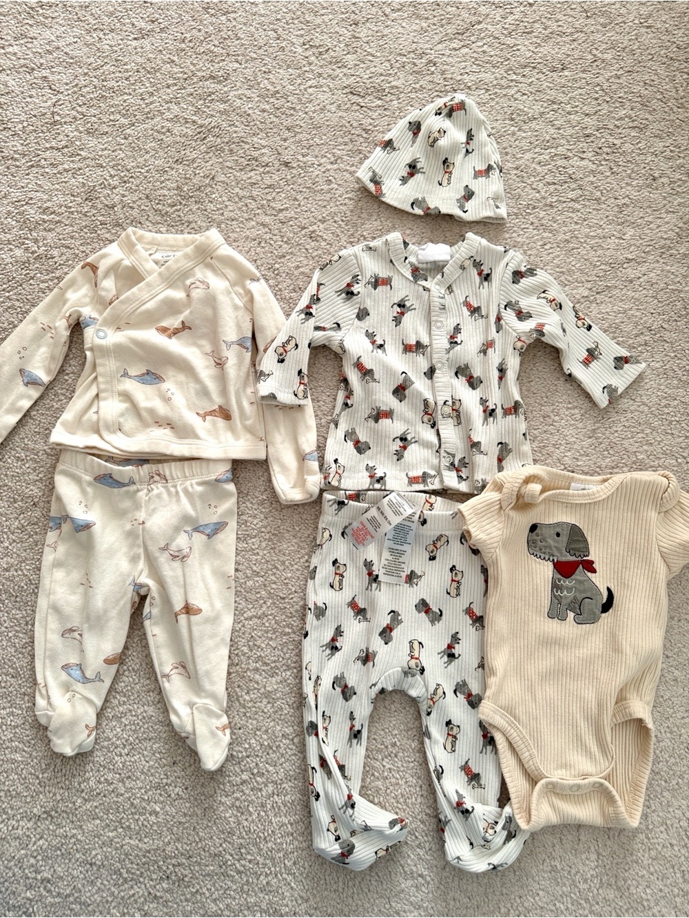 Bundle set of 2 Newborn outfits